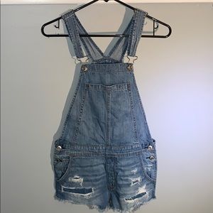 American Eagle jean short overalls